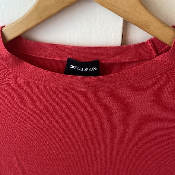 Georgia Armani short sleeve sweater - Picture 15 of 17